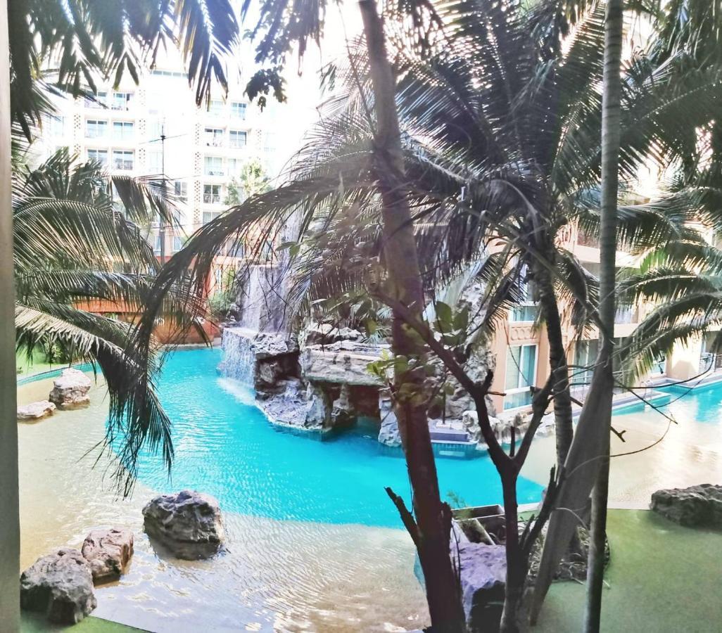 Atlantis Condo Resort By Somphong Jomtien Beach Exterior photo