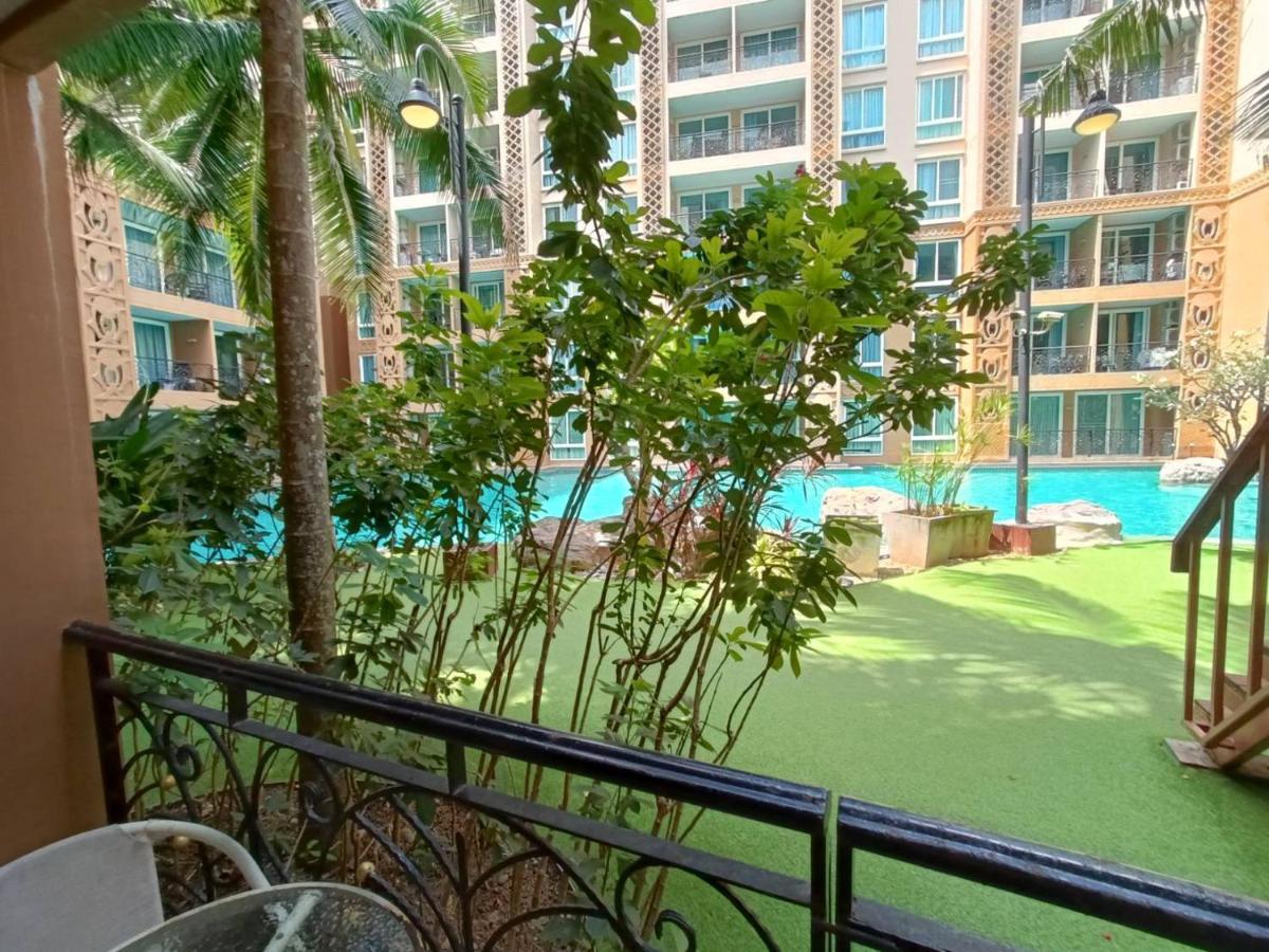 Atlantis Condo Resort By Somphong Jomtien Beach Exterior photo