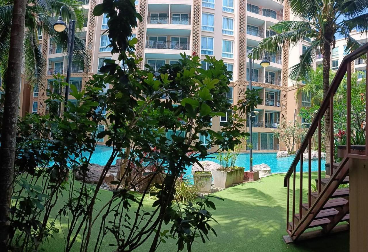 Atlantis Condo Resort By Somphong Jomtien Beach Exterior photo