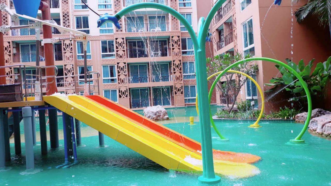 Atlantis Condo Resort By Somphong Jomtien Beach Exterior photo