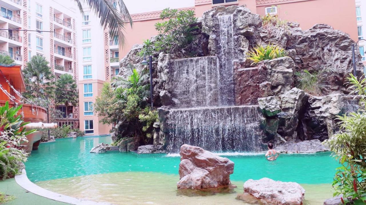 Atlantis Condo Resort By Somphong Jomtien Beach Exterior photo